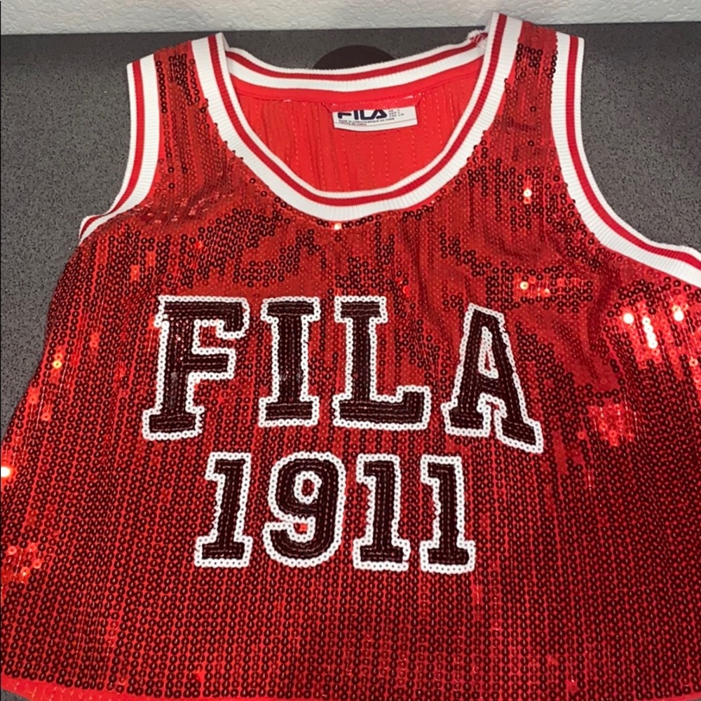 Fila top